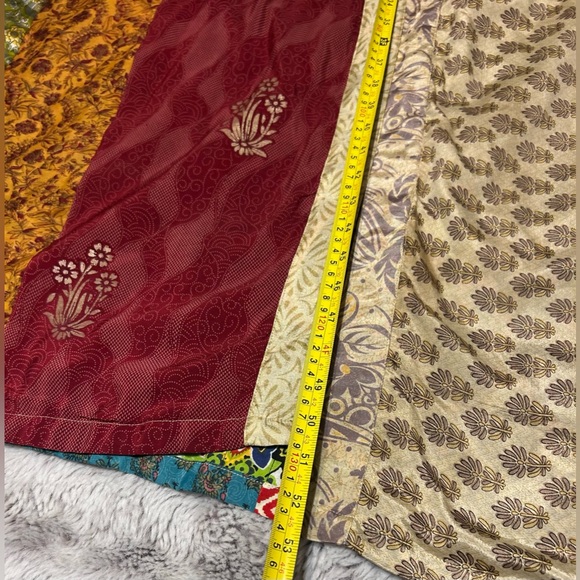 Colorful Patchwork Kimono Robe with Pockets - Picture 15 of 15